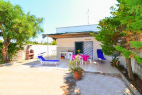 Casa Giuditta con piscina a 110 mt dalla spiaggia di Punta Prosciutto